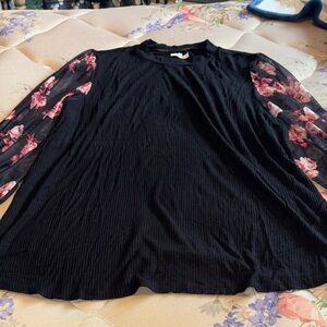 Maurices Black Top with Pink Floral Sleeves Plus Size 2X Women’s Shirt